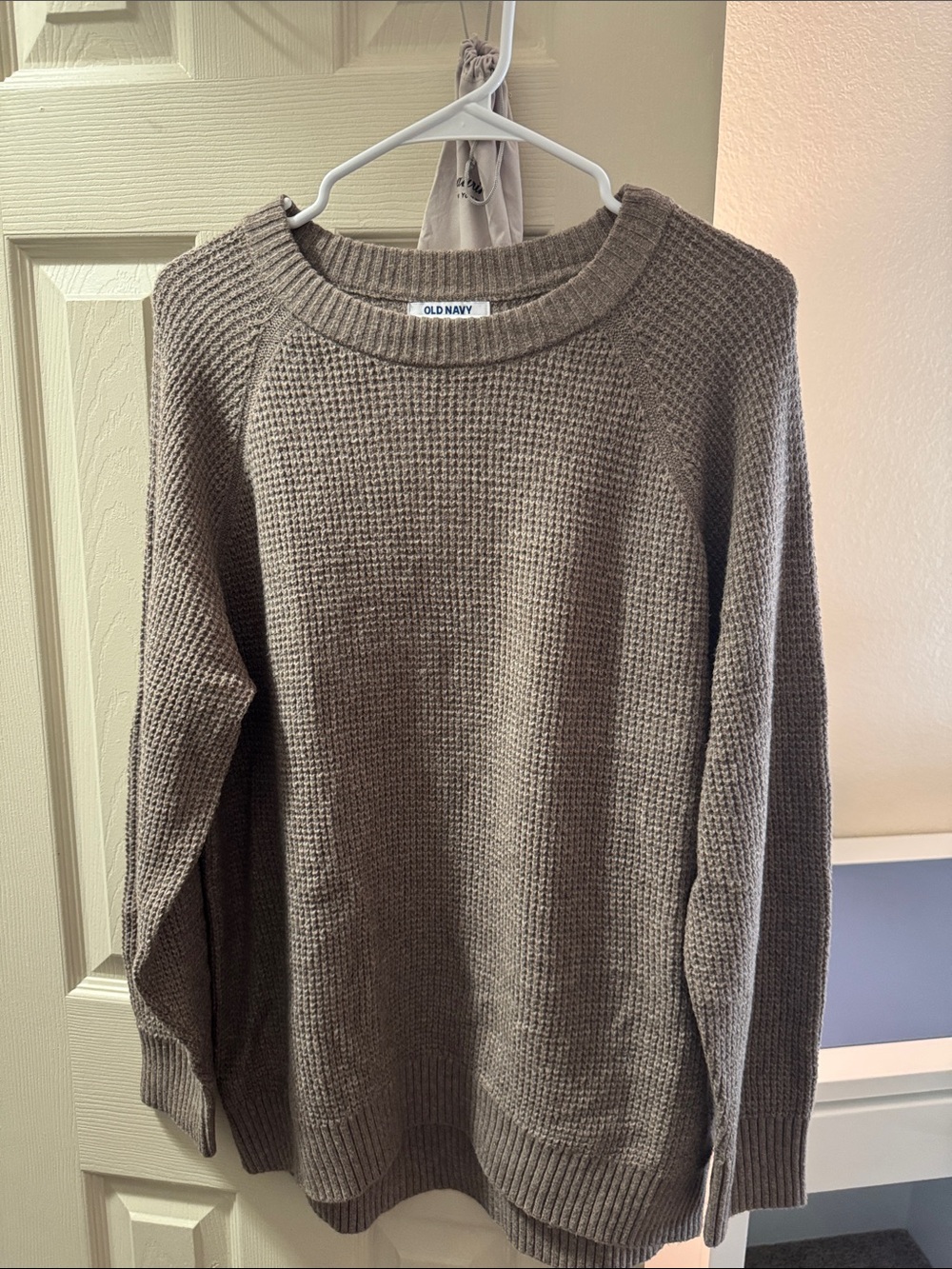 Old navy sweater